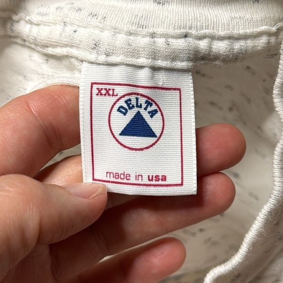 Vintage Delta Wisconsin Badgers Graphic Print Tshirt Size XXL 90s - Picture 7 of 8